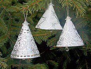 Dekorácie - Strieborné vianočné zvončeky - 8805552_