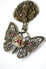 Náhrdelníky - Steampunkový náhrdelník Motýlik - 8808805_
