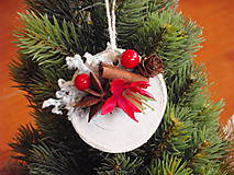 Dekorácie - Vianočná ozdoba na stromček s červeným kvietkom - 8817324_