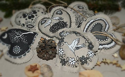 Dekorácie - Srdcia srdénkové - natur (Srdcia srdénkové - natur sada 20ks) - 8851287_