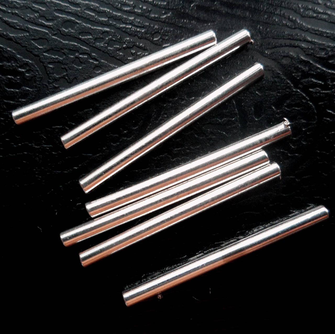 Kovová rúrka-1ks (20mm-rovná-postriebrená)