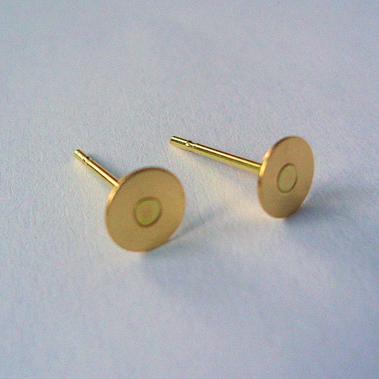 Puzeta-pozlátená-1pár (5mm-plôška)