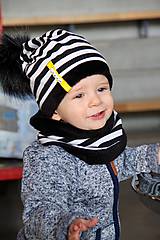 Detské súpravy - zimný Obojstranný set s menom a odopínacím brmbolcom black stripes & black - 8893265_