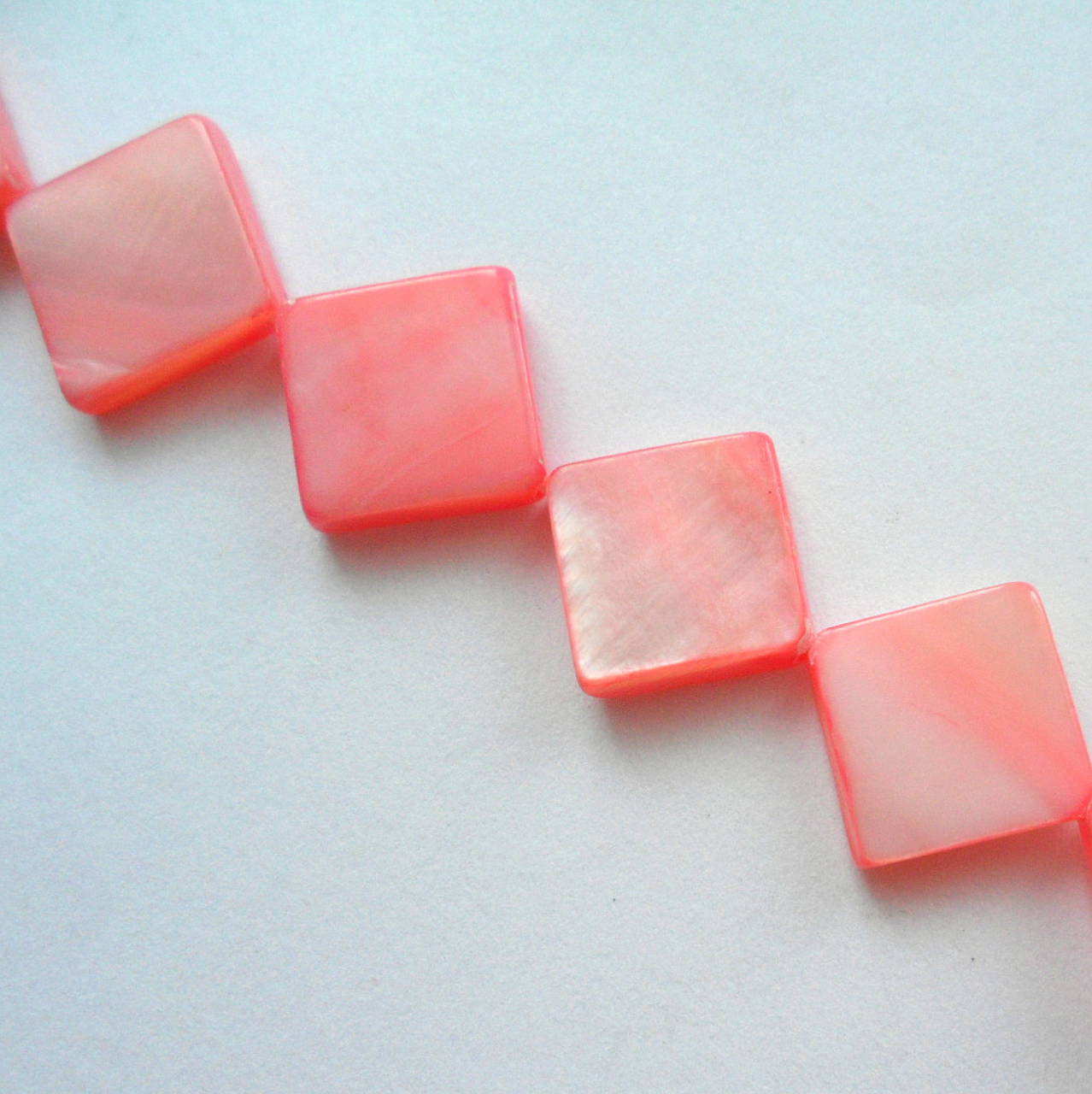 Perleťový štvorec 10x10mm-1ks (sv.ružová)