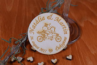 Darčeky pre svadobčanov - Gravírovaná drevená svadobná magnetka ako darček na redový tanec 110 - 8924318_