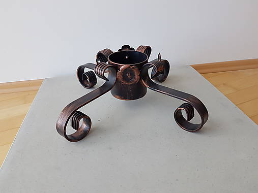  - Kovaný stojan na vianočný stromček (Stredný (52cm)) - 8938851_