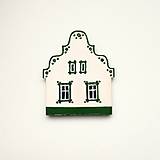 Maľovaný domček-zelený