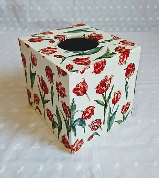 Úložné priestory & Organizácia - Box na vreckovky "Červené tulipány" - 8972286_