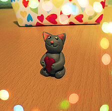 Dekorácie - Zamilované FIMO figúrky zvieratká (mačička) - 9013572_