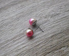 Náušnice - Perly napichovačky 8mm - chirurgická oceľ (Dúhové napichovačky žlto ružové perly 8mm - chirurgická oceľ, č.1693) - 9017544_