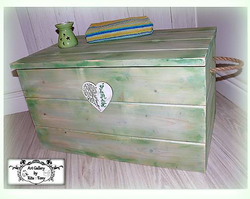 Nábytok - Truhlica s iniciálkami "Pastel green" - 9022878_