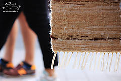 Úžitkový textil - Ručne tkaný koberec KOBERČEKY SLUŠŇÁK 100 cm šírka hnedý - 9033944_