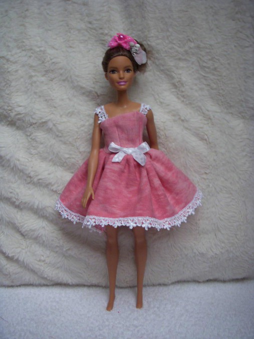  - šaty pre bábiku Barbie - 9039243_