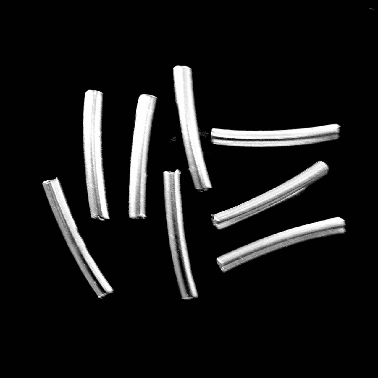 Kovová rúrka-1ks (10mm-ohnutá-postriebrená)