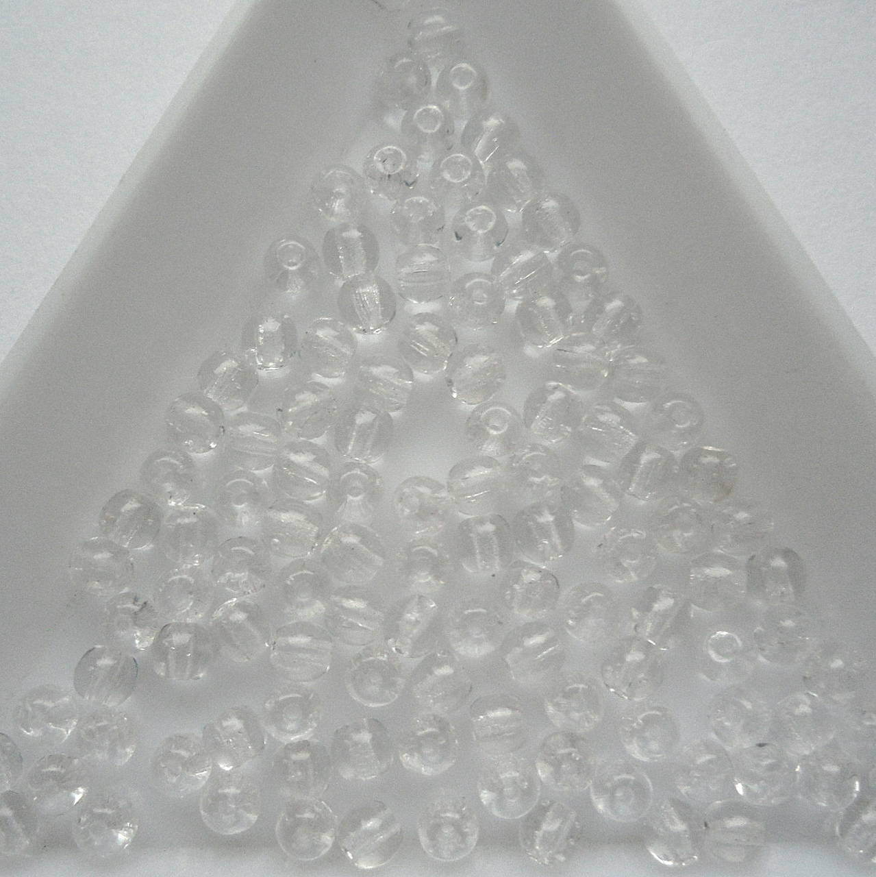 Skl.korálky 3mm-20ks (krystal)