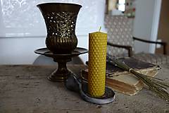 Sviečky - sviečka z včelieho vosku- stredná - 9086255_