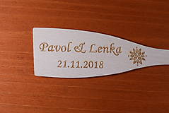 Príbory, varešky, pomôcky - Drevená vareška gravírovaná vypaľovaná darček svadobčanom 4 - 9107125_