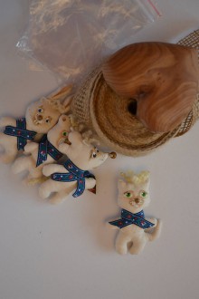 Hračky - Slovenskí drobčekovci. Malá textilná mačička - 9156130_
