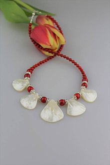 Náhrdelníky - Luxusný náhrdelník červený koral,perleť, striebro.... - 9164170_