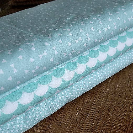 Textil - Mentolové trojúholníčky - 9168882_