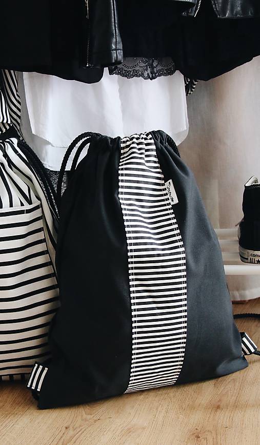 Batohy - BLACK STRIPES - 9175994_