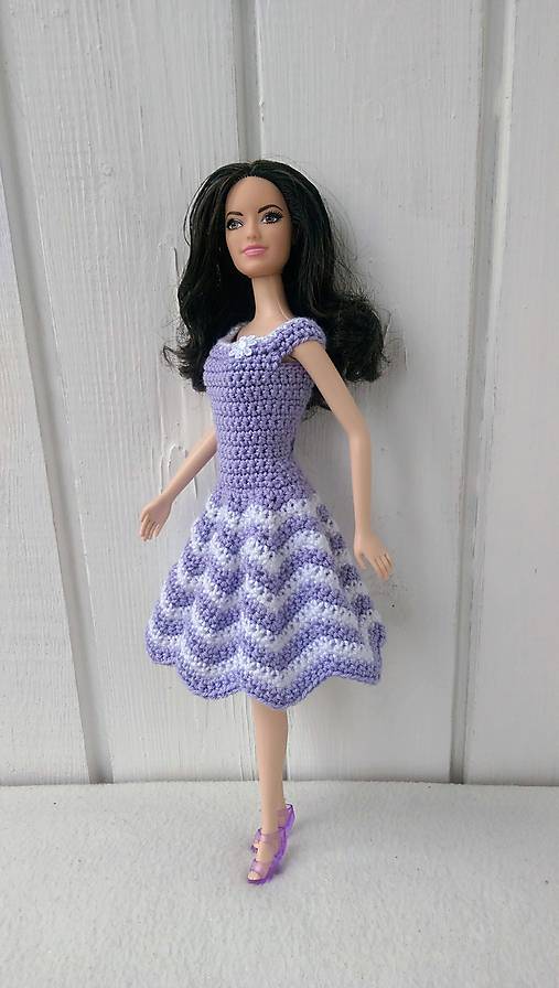  - Fialovobiele šaty pre Barbie - 9187782_
