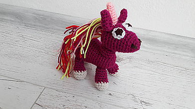 Hračky - koník/ unicorn -ik   ( bordó ) - 9192477_