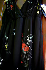 Šaty - Ručne maľované krásne čierne šaty - 9196182_