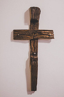 Dekorácie - Kríž zo starého dubového trámu. - 9206639_