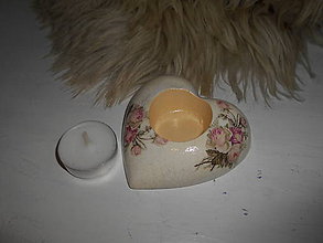 Dekorácie - Srdiečko na čajovú sviečku - 9209447_