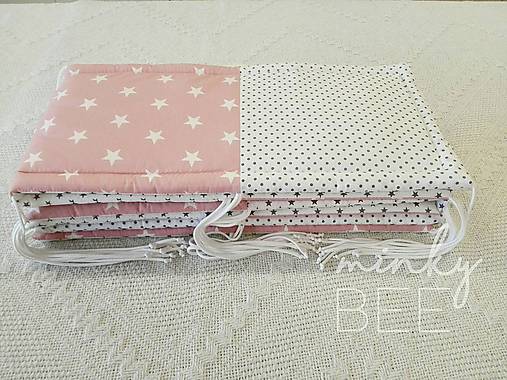 Mantinel okolo postieľky plochý (Okolo celej postieľky - ružovo, bielo, sivá)