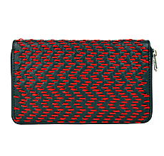 Peňaženky - Dámska kožená peňaženka ručne vyšívaná, červené vyšívanie - 9252114_