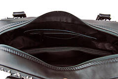 Kabelky - Ručne vyšívaná kabelka z pravej kože v čiernej farbe - šedé vyšívanie - 9272679_