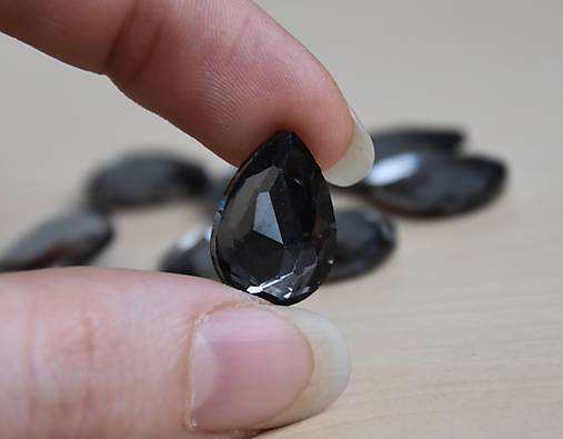  - Kabošon sklenený black diamond 13x18mm, 0.40€/ks - 9283322_