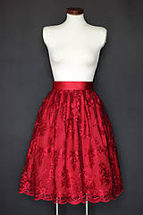Sukne - Spoločenská sukňa z krajky so spodničkou rôzne farby - 9287170_