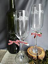 Nádoby - Set gravírované svadobné poháre a fľaša - 9300481_