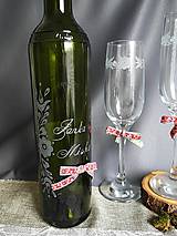Nádoby - Set gravírované svadobné poháre a fľaša - 9300497_