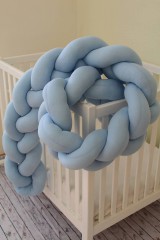 Detský textil - Modrák, zapletaný mantinel do postieľky alebo postele, viac farieb, dĺžka 50-500cm - 9300614_