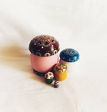 Hračky - Hríbiky z magického lesa mandala - matriošky - 9304825_