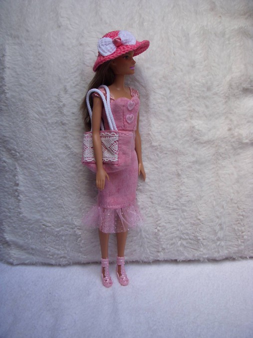 - šaty pre bábiku Barbie+klobúčik a kabelka - 9307758_