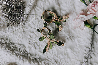 Svadobné pierka - Svadobné pierka jutové so zeleným lístkom (Pierko z jutového špagátika so zeleným) - 9324783_