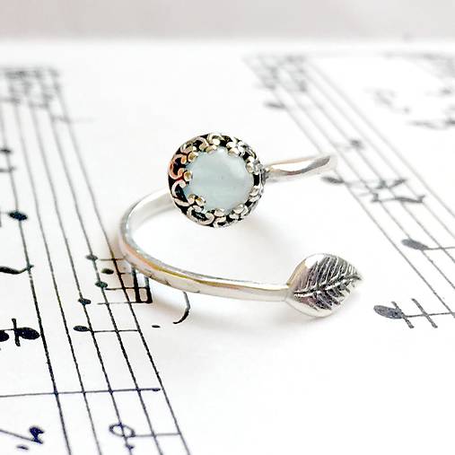 Simple Leaf Silver Gemstone Ring Ag925 / Strieborný prsteň s minerálom  (Aquamarine / Akvamarín)