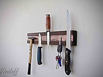 Príbory, varešky, pomôcky - drevený-magnetický držiak na nože D+M - 9350470_