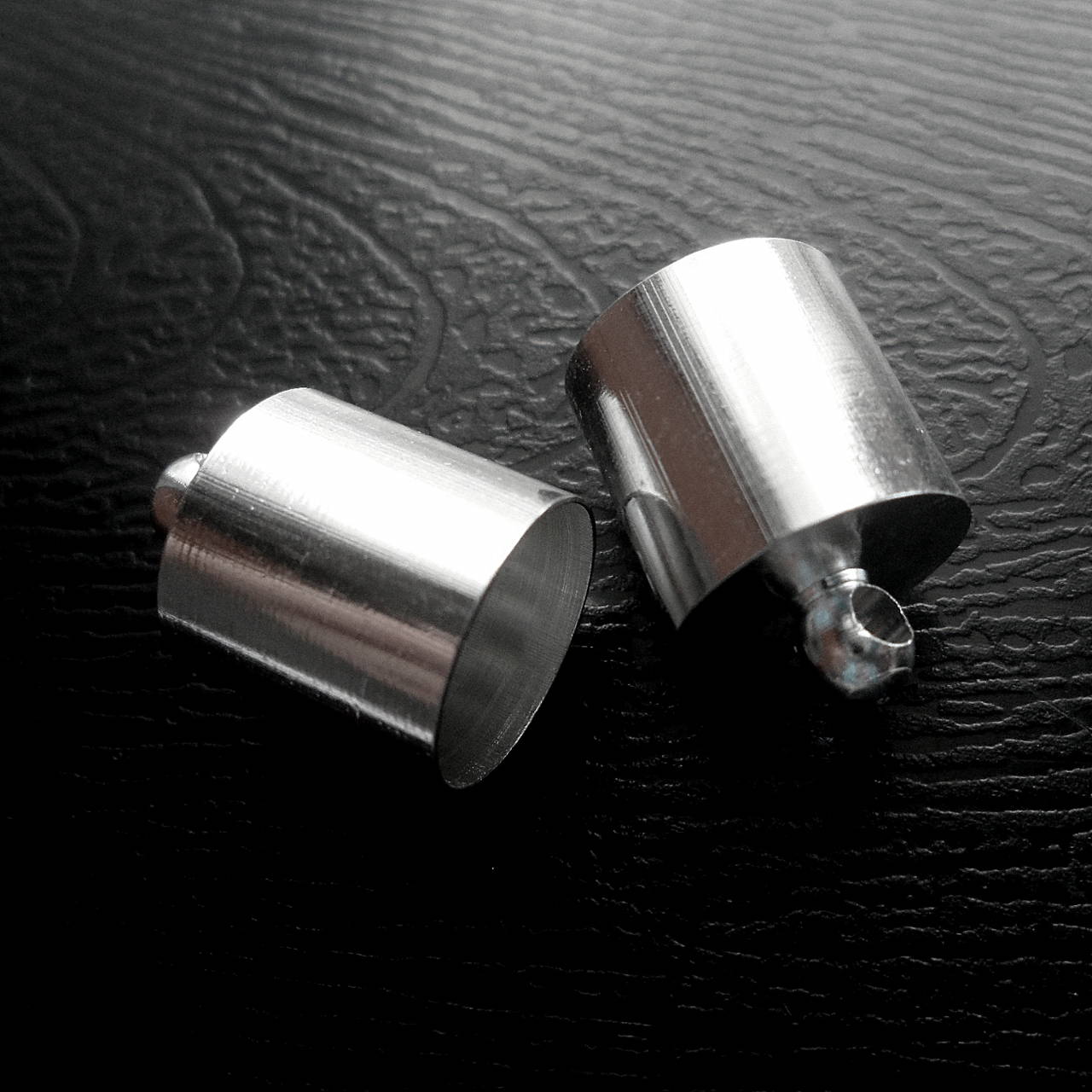 Koncovka vlepovacia-strieborná-1ks (12,3mm)