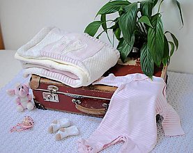 Detský textil - Staroružová so srdiečkami - 9378421_