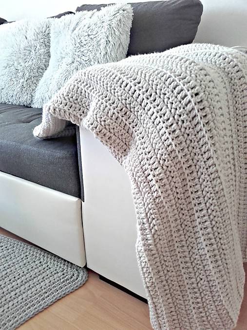 Úžitkový textil - Háčkovaná DEKA Nordic Day latté - 9401446_