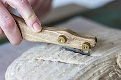 Príbory, varešky, pomôcky - Drevko - nožík na narezávanie chleba / orech - 9413551_