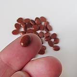 Minerály - Kabošon ovál 6x8mm (Slnečný kameň červený (synt.)) - 9416327_