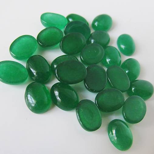 Minerály - Kabošon ovál 6x8mm (Achát zelený (farb.)) - 9416325_