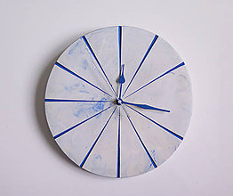 Hodiny - Ručne vyrobené nástenné hodiny – Blue marble - 9441996_